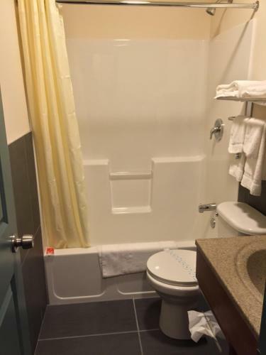 Hotel Highlander Inn