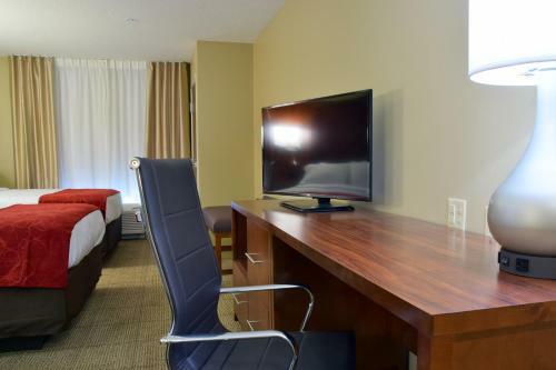 Hotel Comfort Suites Near Rainbow Springs Dunnellon