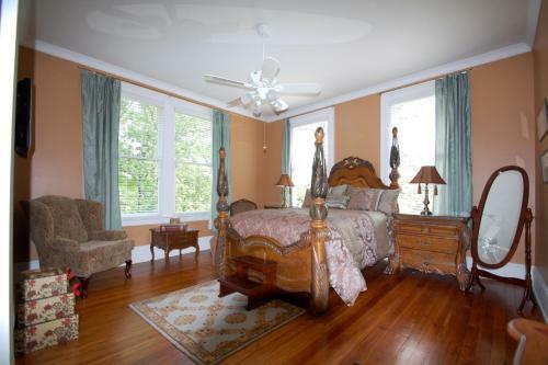 Bed & Breakfast An Inn On York Street
