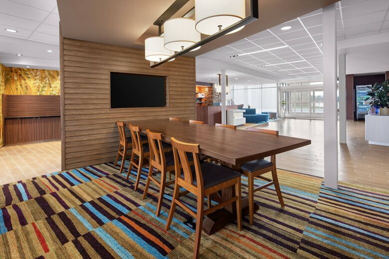 Hotel Fairfield Inn & Suites By Marriott Poplar Bluff