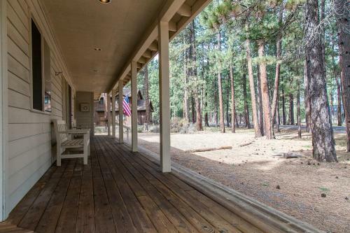 Black Butte Ranch: Nw Contemporary