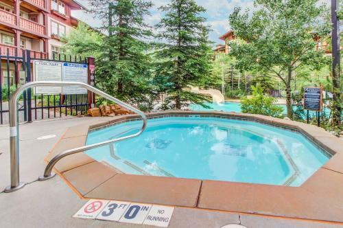 Powderhorn Lodge 102: Sego Lily Suite
