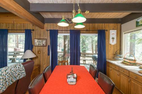 Donner Chalet 1364