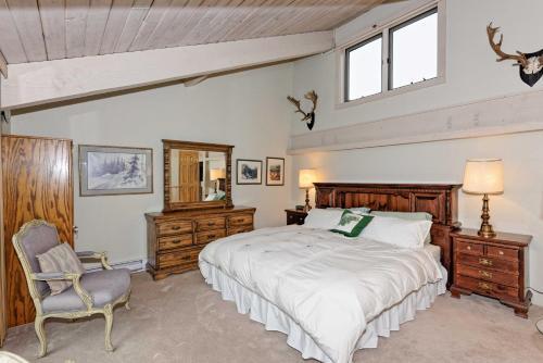 Apartamento 55 Upper Woodbridge Rd Unit F-4 Condo