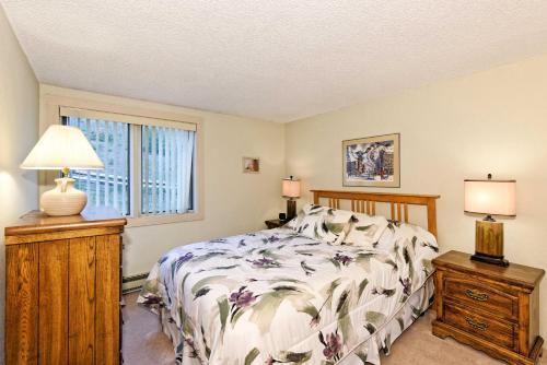 Apartamento 55 Upper Woodbridge Rd Unit F-4 Condo