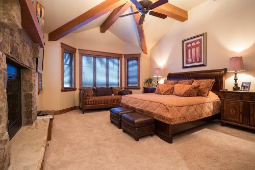 Townhome At Stonewood By Resort Lodging Company
