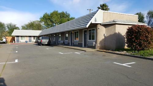 Pacific Motel