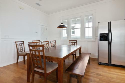 Seagrove Beach "golden Boy" 68 Chelsea Loop (House)