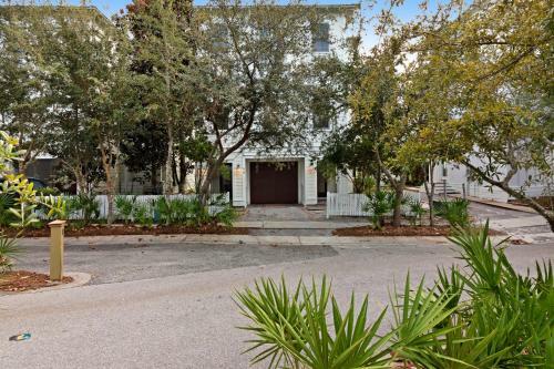 Seagrove Beach "golden Boy" 68 Chelsea Loop (House)