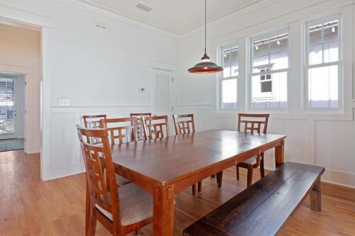 Seagrove Beach "golden Boy" 68 Chelsea Loop (House)