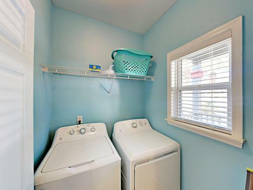 214 Hidden Lake Way Home