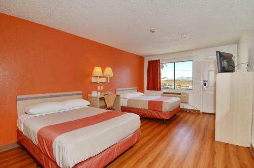 Hotel Motel 6 Palm Springs North