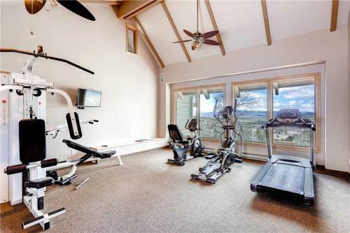 Yampa View 302