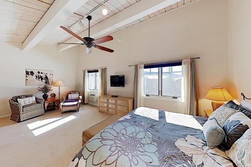 2345 Apres Ski Way House Unit 114