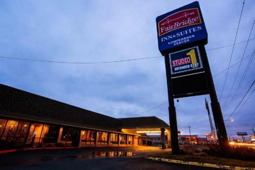 Fairbridge Hotel & Conference Center Yakima