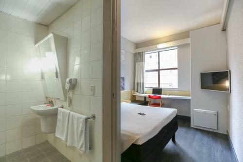 Hotel Ibis Maring�