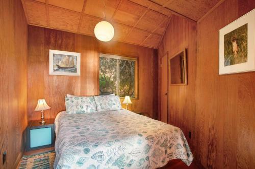Curtis-moulton Retreat