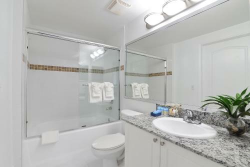 Aparthotel Yacht Club Modern Luxury Apartments