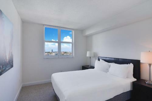 Aparthotel Yacht Club Modern Luxury Apartments