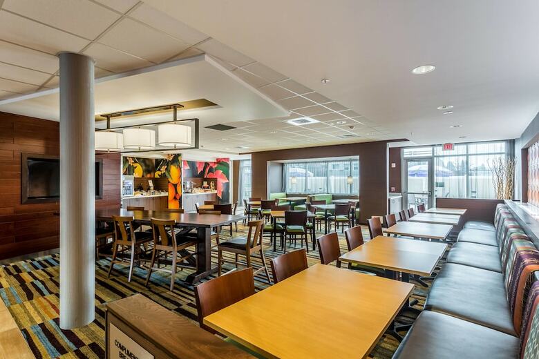 Hotel Fairfield Inn & Suites By Marriott Butte