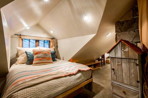Storybook Stone Cottage Cabin