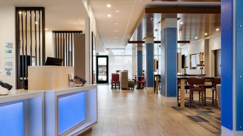 Hotel Holiday Inn Express & Suites Racine
