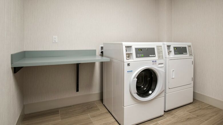 Hotel Holiday Inn Express & Suites Racine