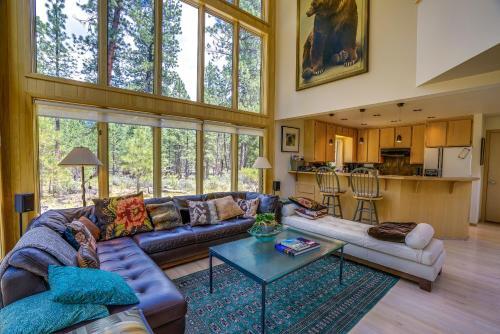 Black Butte Ranch: South Meadow Contemporary