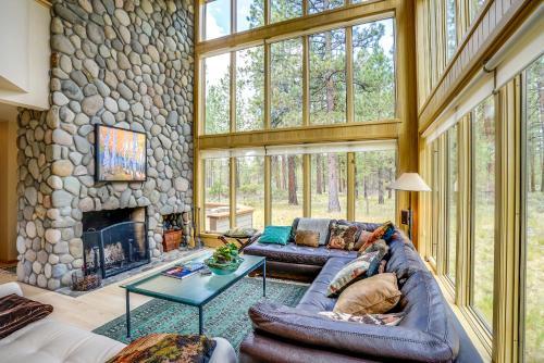 Black Butte Ranch: South Meadow Contemporary
