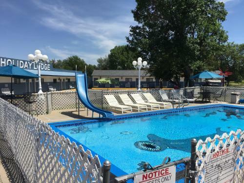 Holiday Lodge Motel