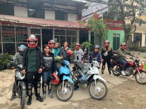 Giang Son Hostel