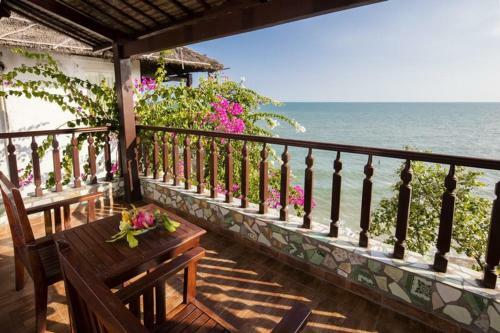 Hotel Rock Water Bay