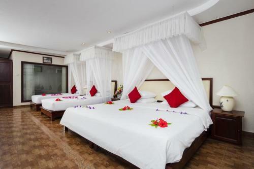 Hotel Rock Water Bay