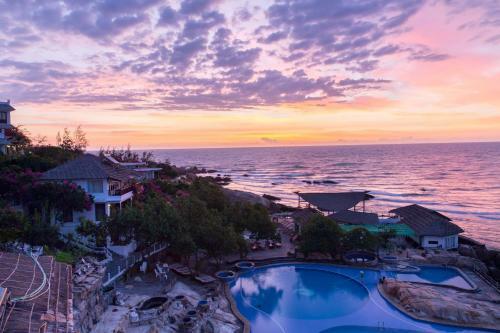 Hotel Rock Water Bay