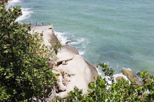 Hotel Rock Water Bay