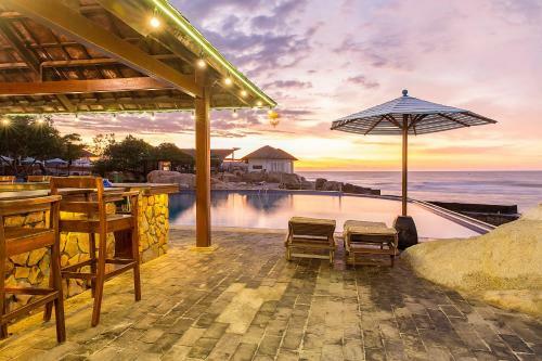 Hotel Rock Water Bay