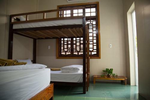 Albergue Village House