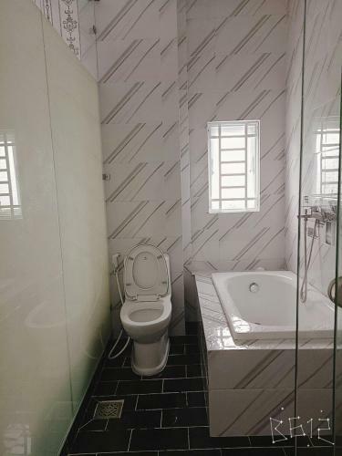Hostal Hanh Phat 2 Guesthouse