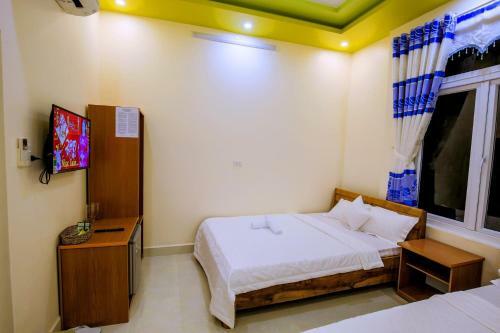 Hotel Kh�ch S?n Gia Th?nh L� S?n