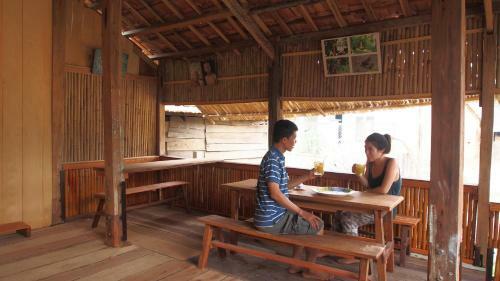 Cat Tien Bridge Homestay