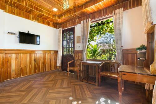 Hotel Oyo 622 Huu Le Garden Resort