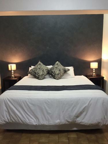 Bed & Breakfast Baobab Lane Lodge