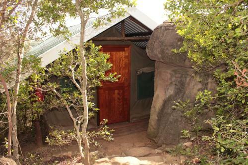 Lodge Inkwenkwezi Private Game Reserve