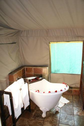 Lodge Inkwenkwezi Private Game Reserve