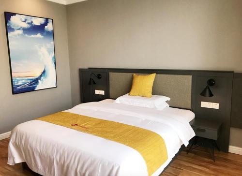 Elan Hotel Fuyang Yingshang County
