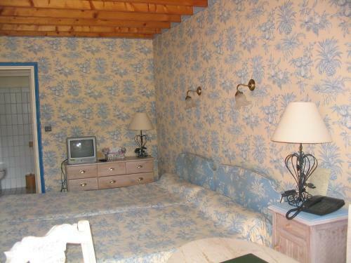 Posada Auberge Du Val Au Cesne