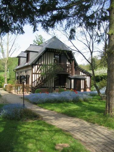 Posada Auberge Du Val Au Cesne