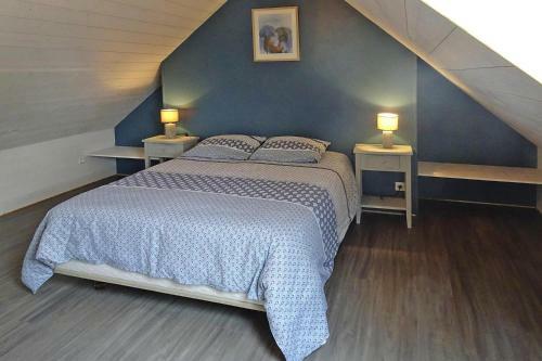 Holiday Home Plogonnec - Bre06049-f