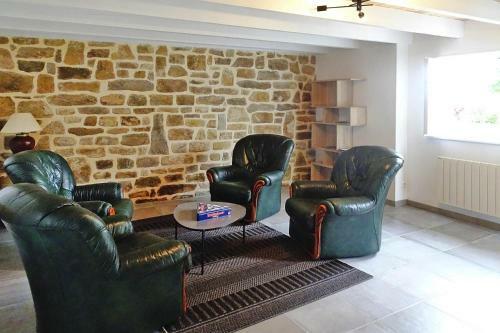Holiday Home Plogonnec - Bre06049-f