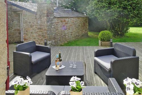 Holiday Home Plogonnec - Bre06049-f